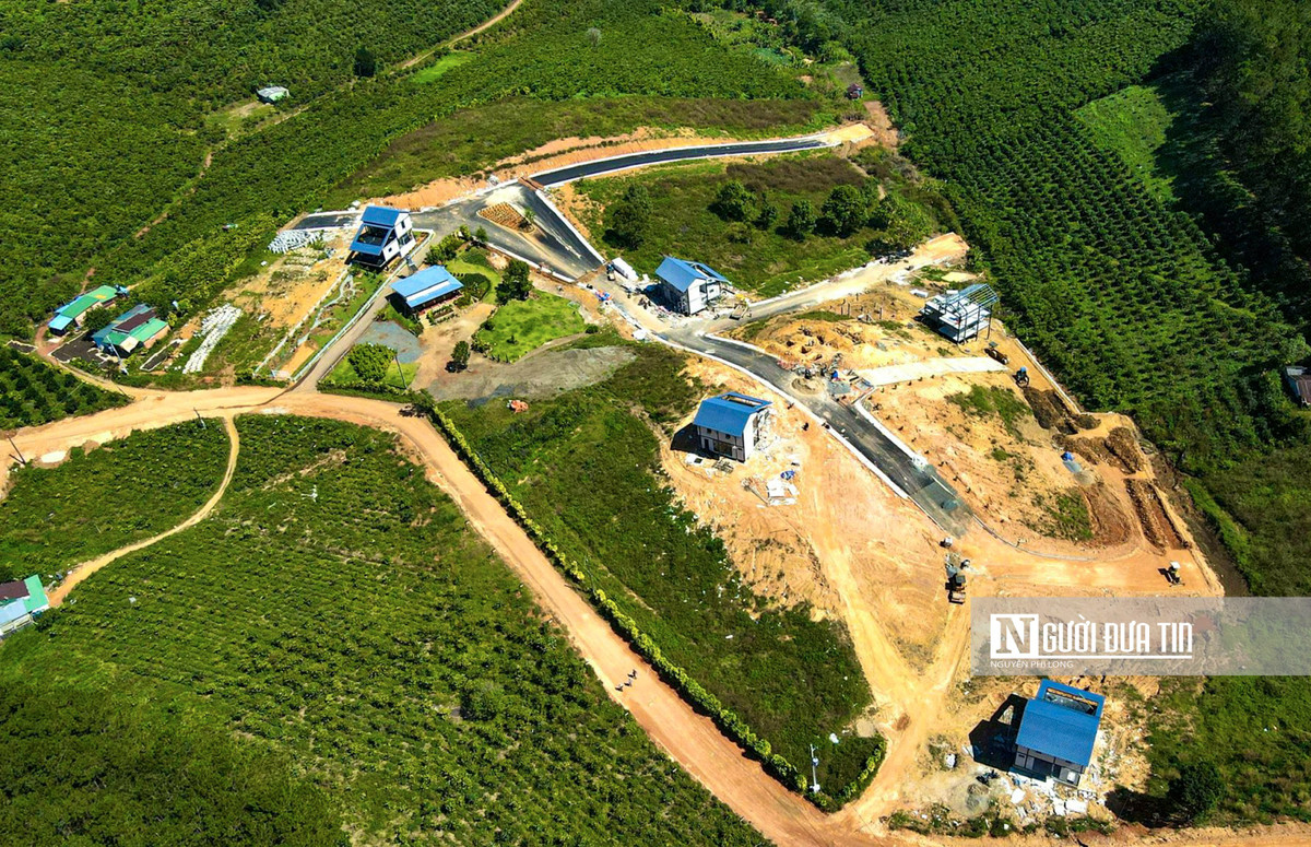 Quy hoạch về xây dựng, giao thông, nông thôn mới, việc hiến đất mở đường, hồ sơ cấp phép xây dựng; Kiểm tra việc triển khai đầu tư, xây dựng các công trình; Việc chấp hành chỉ đạo của UBND tỉnh Lâm Đồng trong việc tạm dừng tác động, đầu tư, xây dựng, thi công công trình… (Ảnh: Người đưa tin).