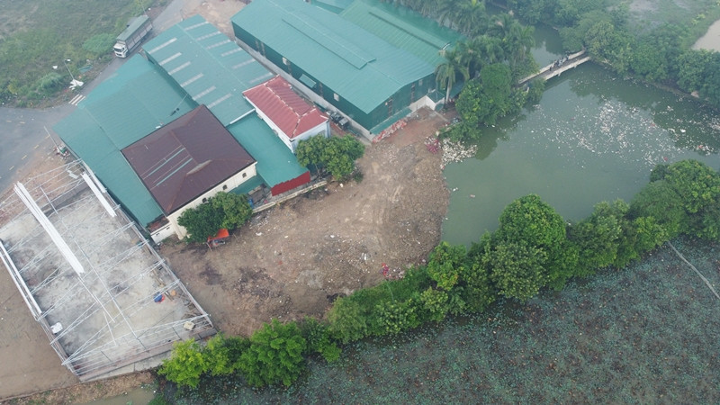 “Xe thit” dat thanh nha xuong: Huyen Tien Du chi dao xu ly sao?