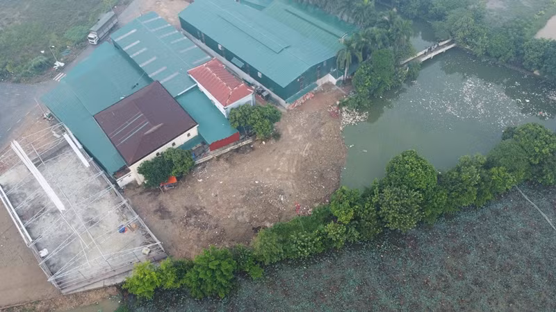 “Xe thit” dat thanh nha xuong: Huyen Tien Du chi dao xu ly sao?