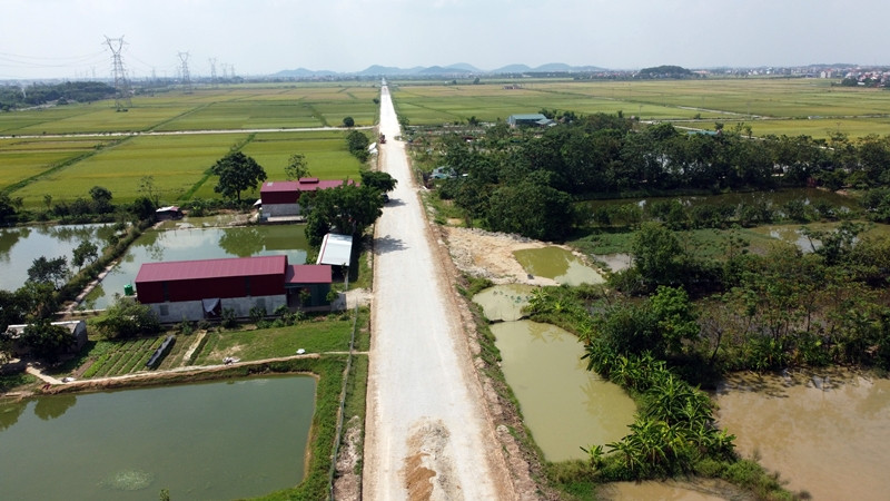 Người dân địa phương đang háo hức, mong chờ ngày tuyến đường đầu tư xây dựng TL.287 hoàn thiện, đưa vào sử dụng.