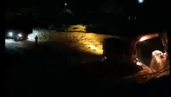 Bai 3 - “Dat tac” ngang nhien xe doi, khoet nui o xa Thanh Cong: Chu tich tinh Thai Nguyen chi dao nong-Hinh-2