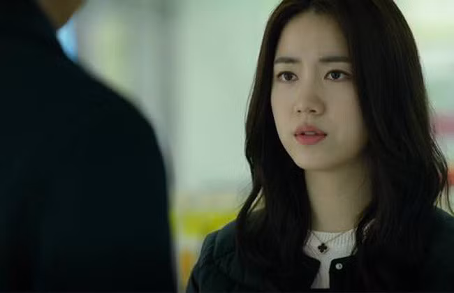 Ly hon 4 nam, chong cu noi mot cau, nuoc mat toi la cha