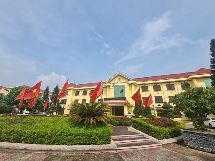 Bo song Duong bi “gam” nham nho: Huyen Que Vo co buong long quan ly?-Hinh-5