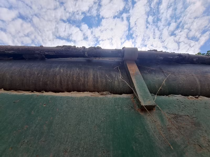 Cận cảnh phần thành thùng chiếc xe bị lập biên bản cố tình cơi nới.