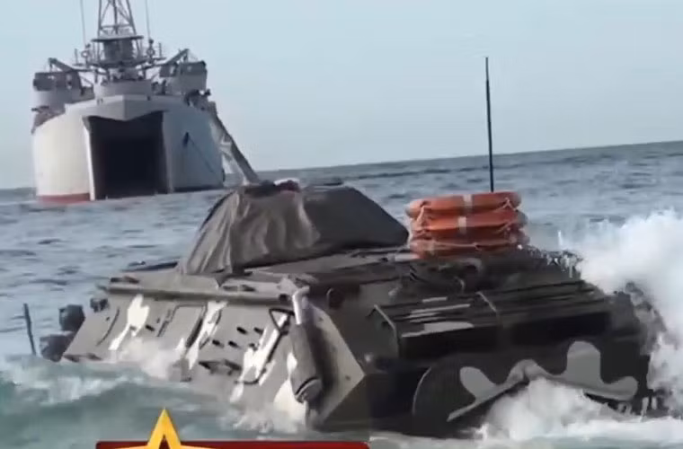 Điều đáng nói, tàu đổ bộ cỡ lớn 501 vừa trải qua một đợi nâng cấp, hiện đại hóa do Tổng cục Kỹ thuật phối hợp với các ban ngành liên quan thực hiện. Thông tin này được đăng tải trong bài viết "Sáng tạo ứng dụng khoa học công nghệ phục vụ công tác tham mưu kỹ thuật" trên báo QĐND Online.