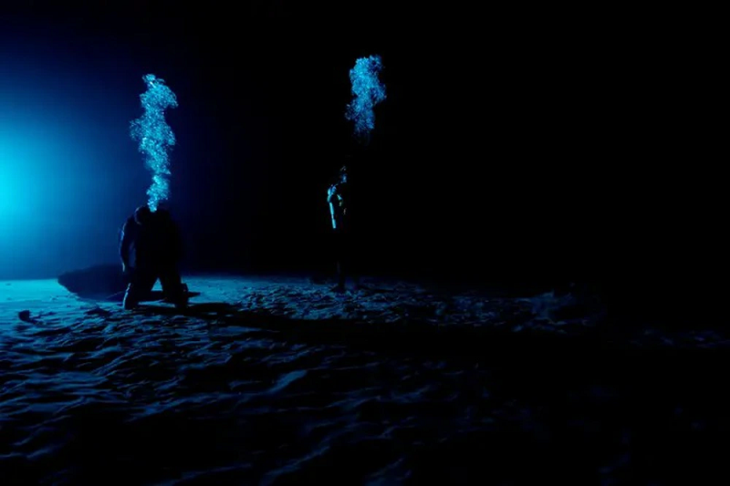 Kết thúc 2 năm tập luyện, NASA sẽ tiếp tục chọn lựa những ứng cử viên xuất sắc nhất để trở thành phi hành gia. Tuy nhiên, trước mỗi chuyến bay vào vũ trụ, các ứng cử viên này lại phải sát hạch tiếp với cường độ còn kinh khủng hơn.