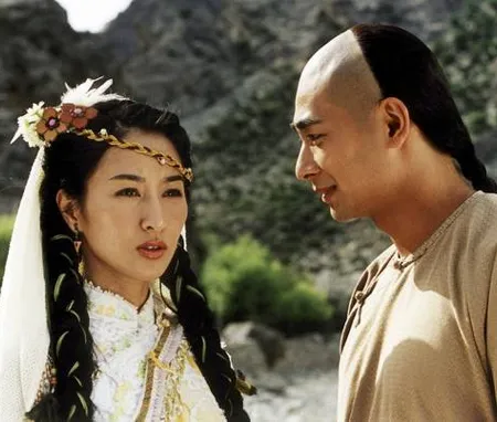 6. “Thông minh quá ắt tổn thương, tình sâu quá ắt tổn thọ, mạnh mẽ quá ắt chịu nhục, vậy nên, hãy là người quân tử khiêm nhường, ấm áp như ngọc sáng” - Thư kiếm ân cừu lục.