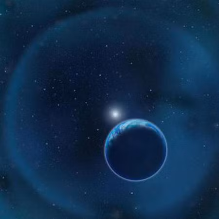 Ngôi sao lùn trắng màu xanh nói trên là một đại diện ngoài mong đợi, bởi rất cổ xưa. Ước tính nó đã nuốt "Trái Đất thứ hai" xấu số tận 9 tỉ năm trước, và hành tinh đó phải hơn 10 tỉ năm tuổi - tức già gấp đôi địa cầu của chúng ta