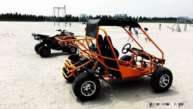 Nắm bắt được thông tin về sa mạc Giang Nam, Nhật Bản từng đề nghị Trung Quốc đổi một kg gạo lấy một kg cát ở sa mạc đắt nhất này tuy nhiên không được đồng ý. Bởi họ hiểu mỗi hạt hạt cát ở đây đều là công sức của những người công nhân khai thác quặng.