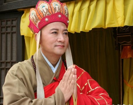 Sự thật, pháp sư Huyền Trang chỉ mất hơn một năm để đến đất Phật. Tuy nhiên, phải đến năm 645, tức 16 năm sau khi rời Đại Đường, ông mới về đến cố hương.