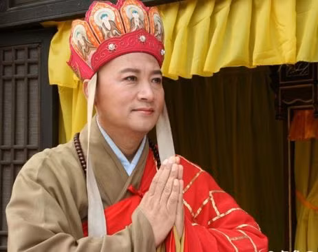 Sự thật, pháp sư Huyền Trang chỉ mất hơn một năm để đến đất Phật. Tuy nhiên, phải đến năm 645, tức 16 năm sau khi rời Đại Đường, ông mới về đến cố hương.