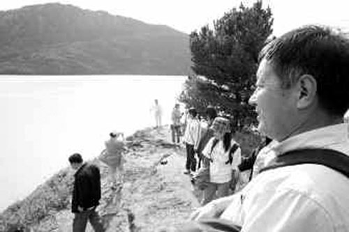 Chính vì thế, đến giờ mọi chuyện vẫn nằm trong sự mờ ảo giữa thực tại và truyền thuyết. Quái vật hồ Kanasi cũng là một trong những câu chuyện về thuỷ quái nổi tiếng nhất thế giới.