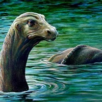 Vào tháng 8/2001, những người đang bơi lội ở cảng Dover, Ontario, Canada đã bất ngờ bị một con quái vật to lớn tấn công. Brenda McCormack, người bị con quái vật cắn mô tả nó trông như con bê và có hàm răng sắc nhọn. Ngày hôm sau, một đứa bé tiếp tục bị thủy quái tấn công và phải đưa vào viện Norfolk General.