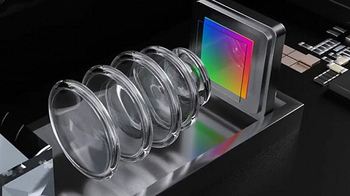 Hiện tại, chi tiết cụ thể hơn về việc Apple triển khai ống kính tiềm vọng trên iPhone 15 Ultra chưa rõ ràng. Tuy nhiên, nâng cấp này sẽ đưa iPhone gần hơn với khả năng nhiếp ảnh trên flagship của Samsung.