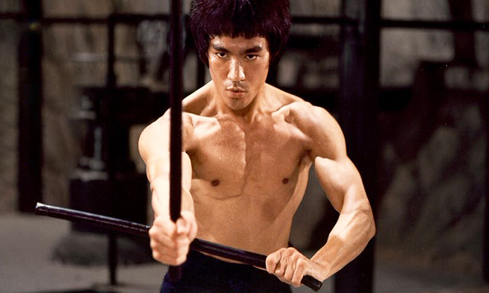 Ông được tờ Time xếp vào danh sách 100 nhân vật có tầm ảnh hưởng nhất của thế kỉ 20. Lý Tiểu Long là một nhà tư tưởng vĩ đại, một người đi trước thời đại về võ thuật, sức mạnh và sự điều hòa. Mặc dù Triệt quyền đạo đã mất đi một số hiệu quả của nó do sự phát triển của những môn võ khác trong nhiều năm qua, nhưng triết lý của Lý Tiểu Long thì vẫn còn tồn tại đến ngày nay.