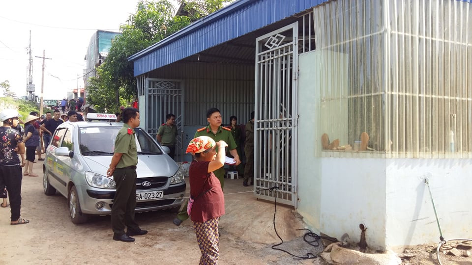 Ngay sau khi phát hiện sự việc, người dân đã đưa các nạn nhân đi cấp cứu tại Bệnh viện Đa khoa huyện Mộc Châu. Đồng thời thông báo cho chính quyền địa phương.