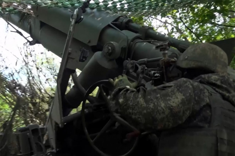 Quân Nga chặt đứt hai cây cầu, binh sĩ Ukraine thương vong nặng nề - Hình 12 Quan Nga chat dut hai cay cau, binh si Ukraine thuong vong nang ne-Hinh-12