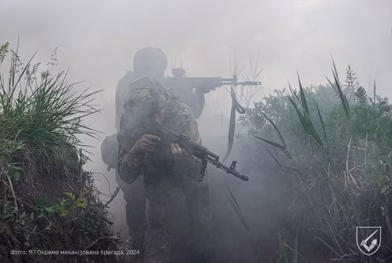 Ông Stupak cũng lưu ý rằng Quân đội Nga đang nỗ lực vòng qua Pokrovsk từ phía trái và cắt đứt tuyến đường dẫn đến vùng Dnipropetrovsk. Ảnh: Bộ Quốc phòng Ukraine.