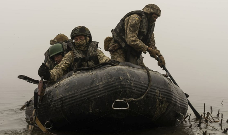 Phá vòng vây thất bại, binh sĩ Ukraine thương vong nặng nề - Hình 8 Pha vong vay that bai, binh si Ukraine thuong vong nang ne-Hinh-8