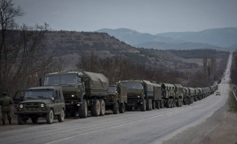  Chiến dịch quân sự đặc biệt của Nga tại Ukraine đã trở thành một minh chứng rõ ràng rằng nhiều chiến thuật từng được sử dụng trong các cuộc xung đột trước đây đã mất đi tính hiệu quả. Các chuyên gia hiện nay cho rằng chiến thuật di chuyển các đoàn xe bọc thép lớn qua lãnh thổ Ukraine có lẽ là sai lầm lớn nhất trong những tuần đầu tiên của cuộc chiến. Ảnh minh họa: Top War