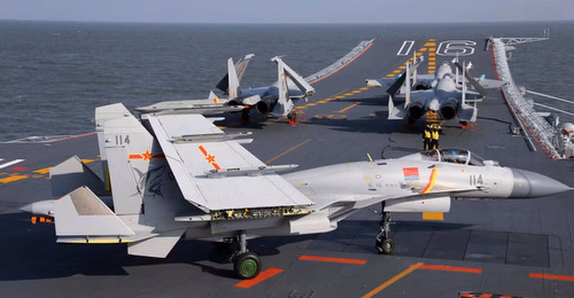 J-15 là máy bay chiến đấu trên tàu sân bay do Trung Quốc phát triển bởi tập đoàn máy bay Shenyang Aircraft Corporation (SAC) và Viện 601. Mẫu máy bay này được phát triển từ nguyên mẫu chưa hoàn thiện Su-33 của Nga, mà Trung Quốc mua từ Ukraine vào năm 2001.