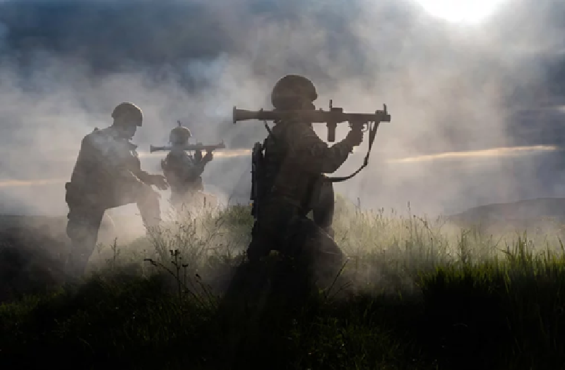 Tính đến tối ngày 16/4, thông tin liên lạc thời gian thực của quân Ukraine do Nga chặn được cho thấy, Bộ chỉ huy Ukraine tại Sumy đã ra lệnh cho các đơn vị cố thủ trong làng Gonar và tu viện phải lập tức rút lui. Nhưng rõ ràng, lệnh rút lui đã quá muộn! Ảnh: Ura.ru