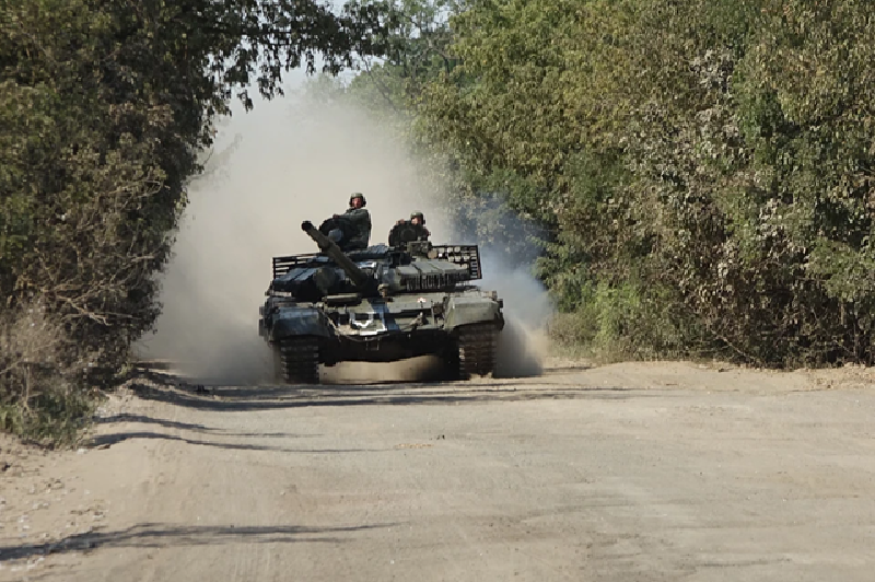 Quân đội Nga đã chặn được thông tin này qua các cuộc nghe lén vô tuyến và tận dụng cơ hội để phát động một cuộc tấn công, giành lại hơn 60% lãnh thổ của Makhnovka. Ảnh: Kp.ru