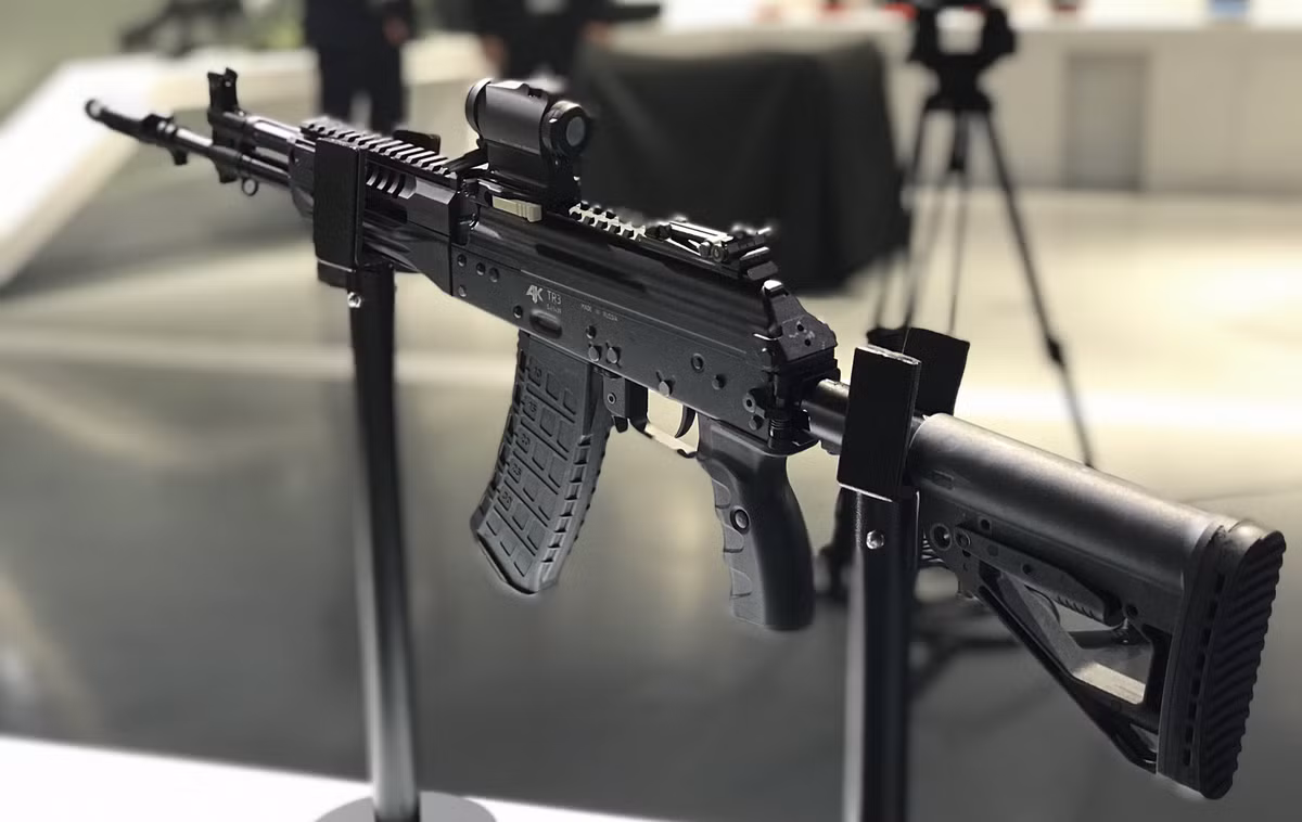 AK-12 – Tinh hoa mới của dòng súng Kalashnikov có làm nên chuyện? - Hình 5 AK-12 – Tinh hoa moi cua dong sung Kalashnikov co lam nen chuyen?-Hinh-5
