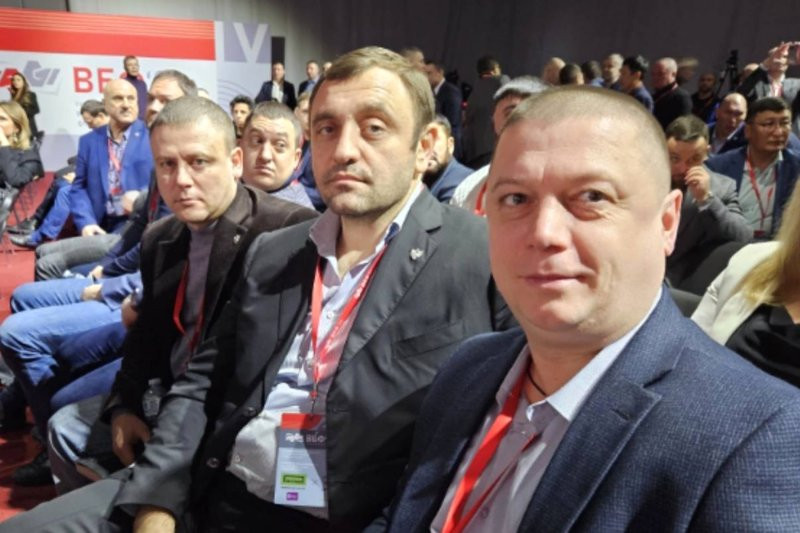 Armen Sarkisyan bị ám sát tại Moscow: Đòn trả thù từ Ukraine? - Hình 7 Armen Sarkisyan bi am sat tai Moscow: Don tra thu tu Ukraine?-Hinh-7