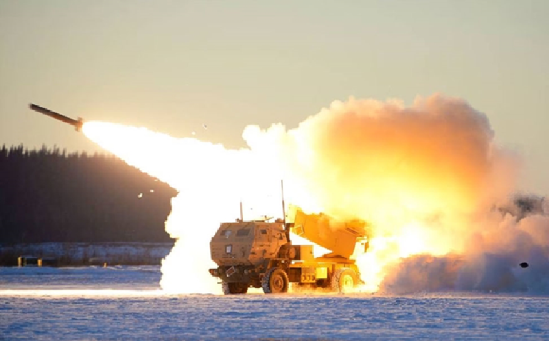 Đơn vị pháo phản lực M142 HIMARS của Ukraine sau một thời gian dài im hơi lặng tiếng uối cùng cũng lấy lại được uy danh với một chiến công rực rỡ. Ảnh: Defense News