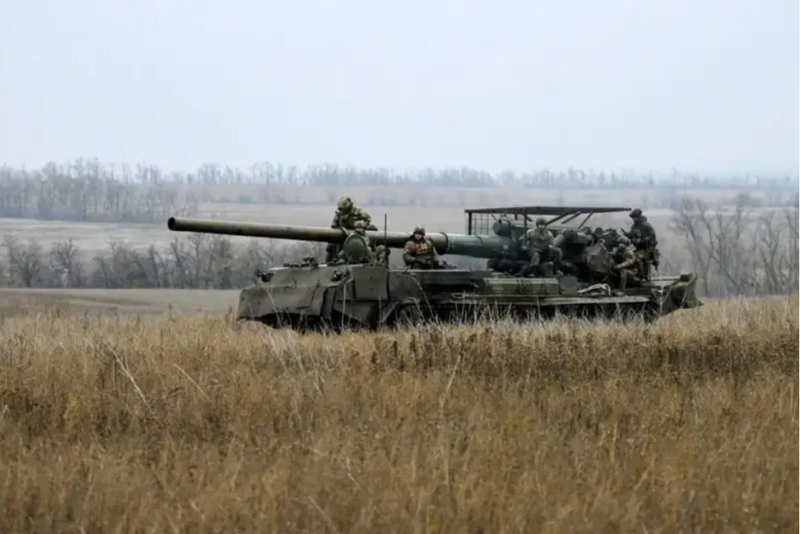 Tuy nhiên, chưa thể xác minh chi tiết từng trận đánh. Một số nguồn tin cho biết một số đơn vị “Koksan” đã được điều khỏi Kursk để triển khai đến Kupiansk, có khả năng sẽ tham gia vào chiến sự tại khu vực này trong mùa xuân năm nay. Điều này cũng có thể báo hiệu rằng quân đội Triều Tiên đang dần tham chiến chính thức tại Ukraine. Ảnh minh họa: Top War