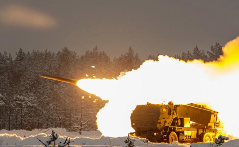 Đây cũng là một trong những nguyên nhân khiến cuộc tấn công của Ukraine vào Belgorod thất bại. Khi mất đi sự yểm trợ, quân Ukraine đột nhập vào lãnh thổ Nga đã không còn khả năng tiếp tục tấn công. Mặc dù thất bại, quân Ukraine vẫn triển khai chiến thuật rải mìn từ xa, ném lượng lớn mìn xuống các vị trí của Nga và khu vực xung quanh nhằm gây rối khả năng cơ động, đồng thời chuẩn bị cho đợt tấn công khác. Ảnh: Global Look Press 