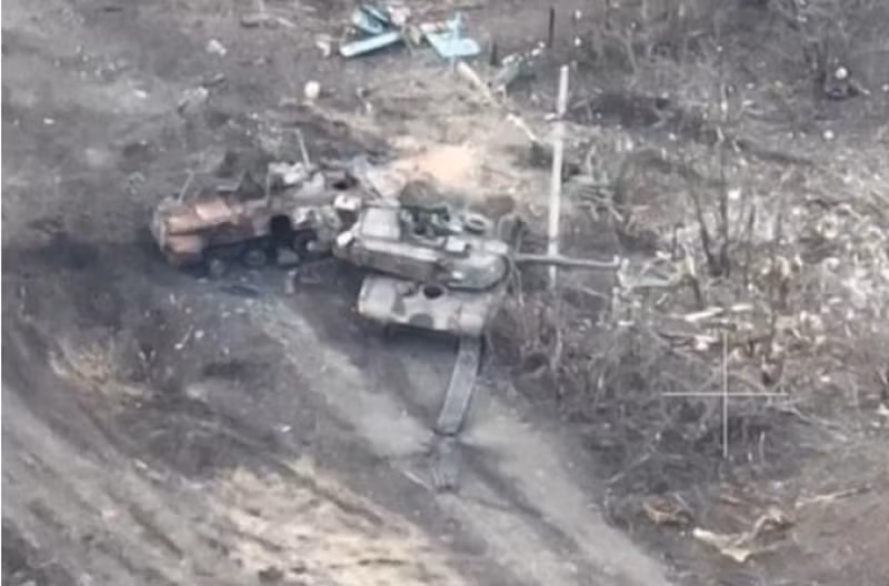 Sau thất bại này, vào buổi sáng cùng ngày, Ukraine tiếp tục phát động thêm hai đợt tấn công nhưng đều bị quân đội Nga đẩy lùi. Trong đó, Nga đã tiêu diệt hai xe tăng, ba xe bọc thép và năm xe địa hình của Ukraine. Ảnh minh họa: Avia Pro