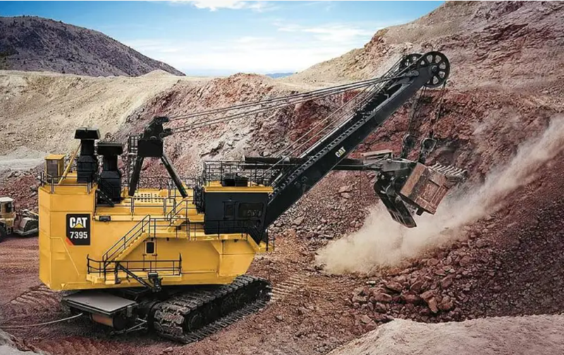 Chiến sự Ukraine tiếp tục có những diễn biến đáng chú ý. Ngay sau khi Mỹ và Ukraine ký kết thỏa thuận hợp tác về khai thác khoáng sản, Bộ Ngoại giao Mỹ đã bất ngờ tuyên bố sẽ không còn can dự vào tiến trình đàm phán hòa bình giữa hai nước. Động thái này cho thấy Washington đang chuyển vai trò từ một “nhà trung gian” sang vị thế của một “người đứng ngoài cuộc”. Ảnh: Topcor