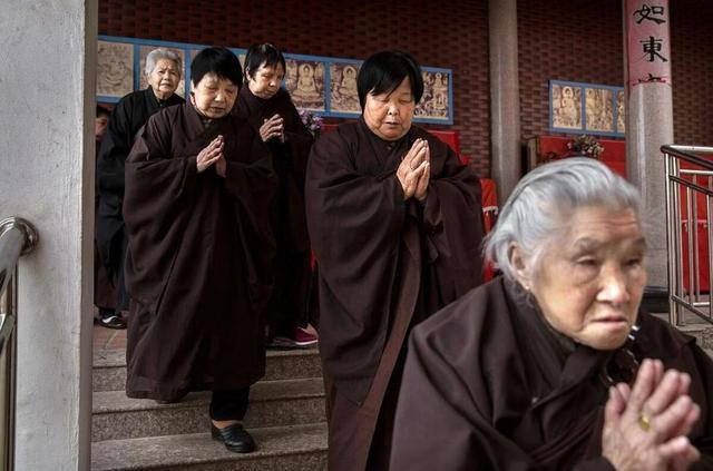 Mặc dù có những điều kiện riêng, chùa Cát Tường vẫn là một mô hình viện dưỡng lão độc đáo và ý nghĩa, kết hợp hài hòa giữa không gian thanh tịnh của thiền môn và sự chăm sóc chu đáo về vật chất lẫn tinh thần cho người cao tuổi. Nơi đây không chỉ giải quyết bài toán an sinh xã hội mà còn góp phần bảo tồn và phát huy những giá trị văn hóa, đạo đức truyền thống tốt đẹp của dân tộc, mang đến một lựa chọn an dưỡng tuổi già ý nghĩa cho những người con hiếu thảo và những bậc sinh thành kính mến.