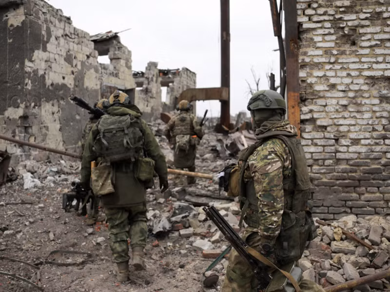 Viện Nghiên cứu Chiến tranh Hoa Kỳ (ISW) thậm chí còn phát đi cảnh báo về tình hình của quân đội Ukraine tại Kursk, cho biết “quân đội Nga đã đạt được một số chiến thắng quan trọng tại Kursk” và tiết lộ rằng lực lượng Nga đang tiến về làng Pogrebki và Makhnovka. Ảnh: Global Look Press