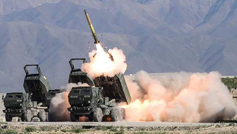 Trong khi liên tục đẩy lùi chiến tuyến về phía tây, Nga vẫn kiên trì tấn công các doanh nghiệp công nghiệp quốc phòng Ukraine, nhằm làm suy giảm tiềm lực chiến tranh và tinh thần kháng cự của đối phương. Ảnh: Bulgarianmilitary