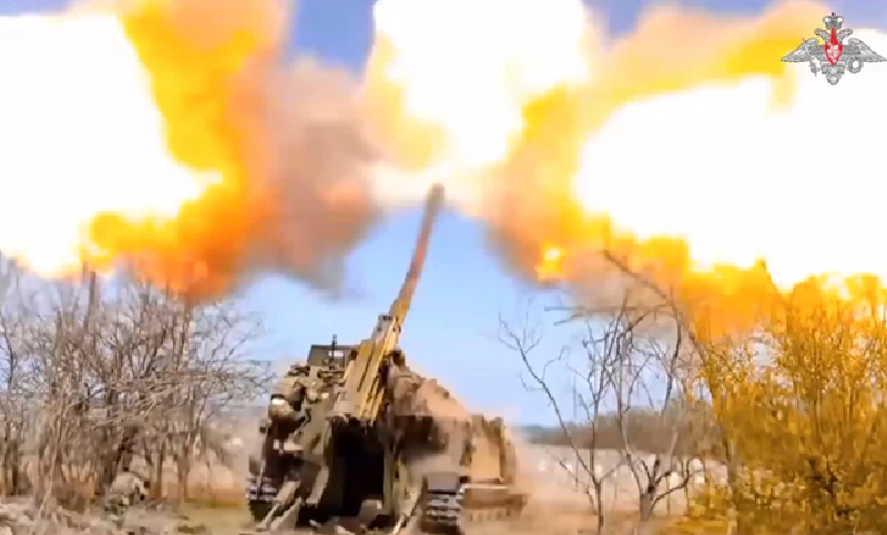 Các lực lượng Nga, nhằm củng cố vị trí của mình và ngăn chặn khả năng rút lui của các tay súng Ukraine từ tỉnh Kursk, đã bắt đầu các hành động tích cực nhằm cắt đứt các tuyến giao thông quan trọng ở tỉnh Sumy. Ảnh: Bộ Quốc phòng Nga