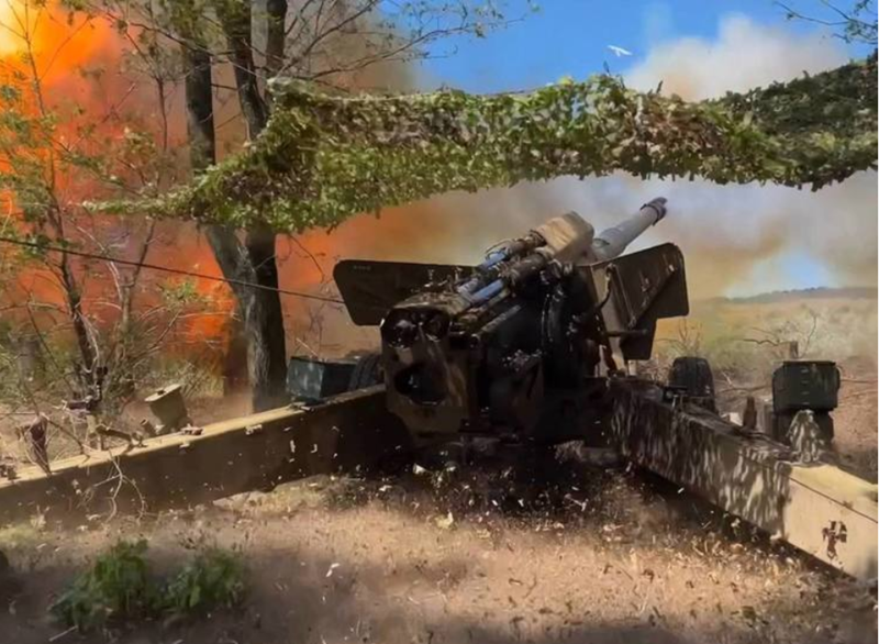 Đồng thời, theo các phóng viên đưa tin, quân đội Ukraine đã tiến hành trinh sát trên không và bằng vệ tinh tại một số khu vực thuộc vùng Kursk, Bryansk và Belgorod, đồng thời cũng do thám các khu vực Kherson và Crimea ở miền đông Ukraine. Ảnh: Bộ Quốc phòng Nga