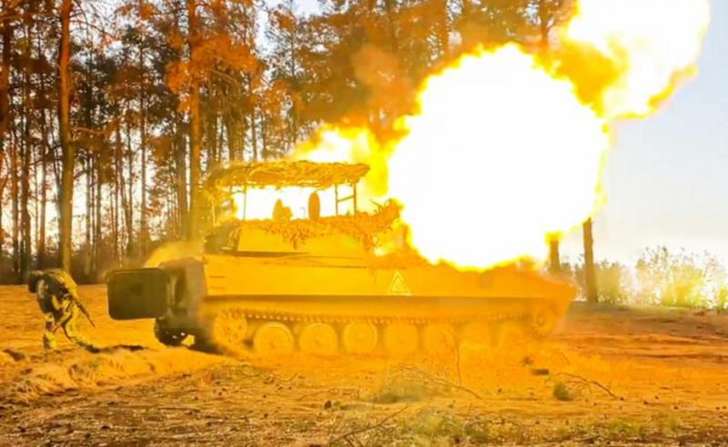 Hiện tại, quân đội Nga đang gia tăng sức ép lên làng Guevo từ phía bắc, đồng thời mở một cuộc tấn công quy mô lớn từ phía đông nam ngôi làng vào lãnh thổ Sumy của Ukraine, tiến về phía làng Oleksandriya. Ảnh: TASS