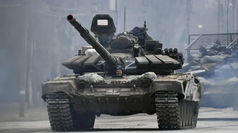 Đồng thời, do quân đội Nga đang mở rộng quy mô một cách đáng kể – trước đó, cựu Bộ trưởng Quốc phòng Nga Sergei Shoigu từng tuyên bố rằng Nga sẽ thành lập thêm 14 sư đoàn mới – nên có thể quân đội Nga sẽ đối mặt với tình trạng thiếu hụt xe tăng và xe bọc thép. Ảnh: Top War