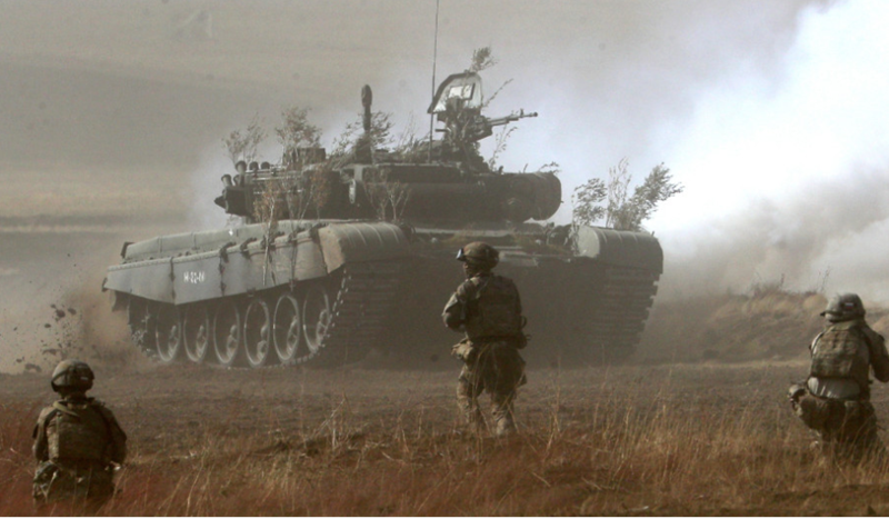 Từ khi xung đột nổ ra, Nga đã nhiều lần dùng các đòn tấn công mạnh để làm suy yếu ý chí kháng chiến của Ukraine và lần này, đòn đánh nhắm trực tiếp vào Phủ Tổng thống rõ ràng mang thông điệp nguy hiểm: Nga có thể đang chuẩn bị cho một chiến dịch trừng phạt. Ảnh: TASS