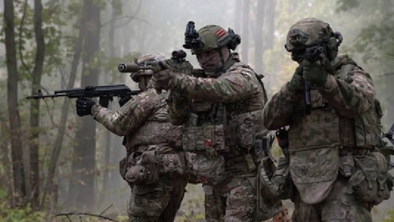 Đến ngày 19/3, các cuộc tấn công vẫn tiếp diễn. Trong đêm 19/3, quân Ukraine hai lần cố gắng tiến về hướng Demidovka để đột nhập khu vực Krasnaya Yaruga thuộc Belgorod, nhưng bị Nga phát hiện và đáp trả bằng hỏa lực mạnh. Ảnh: Bộ Quốc phòng Nga