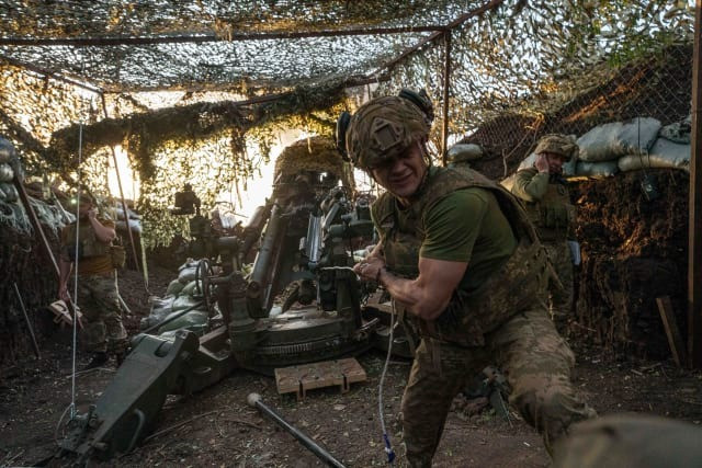 Tuy nhiên, việc tạo ra một loại đường hầm có lưới cũng sẽ giới hạn lực lượng Nga trong một hành lang rất hẹp và có thể bị pháo binh hoặc các phương tiện tấn công khác bắn phá. Đường hầm lưới này cũng có thể trở thành một mục tiêu bị nhắm tới và khiến cho phương tiện bên trong khó có thể thoát khi bị tấn công.