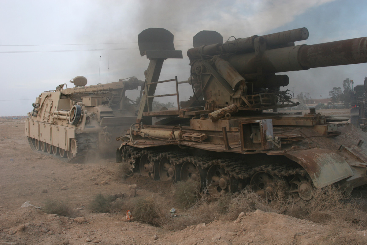 Theo một số thông tin đăng tải trước đó, M-1989 Koksan lần đầu tiên được nhìn thấy ở Nga là vào tháng 10/2024, chúng được vận chuyển bằng đường sắt. Trước đó, Quân đội Nga đang diễn tập tại các căn cứ pháo binh của Triều Tiên, chứng tỏ sự hợp tác quân sự sâu hơn nữa giữa Nga và Triều Tiên.