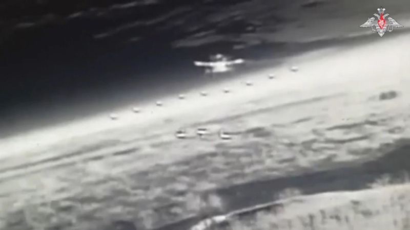 Cơn “ác mộng tồi tệ nhất” của lực lượng vũ trang Ukraine không chỉ đến từ trực thăng Kamov và Mil của Nga, mà còn bởi chúng đã tiêu diệt thành công một số lượng lớn UAV "Baba Yaga" – vũ khí chủ lực của Ukraine để đối phó với các cuộc không kích của Nga. Ảnh: Bộ Quốc phòng Nga