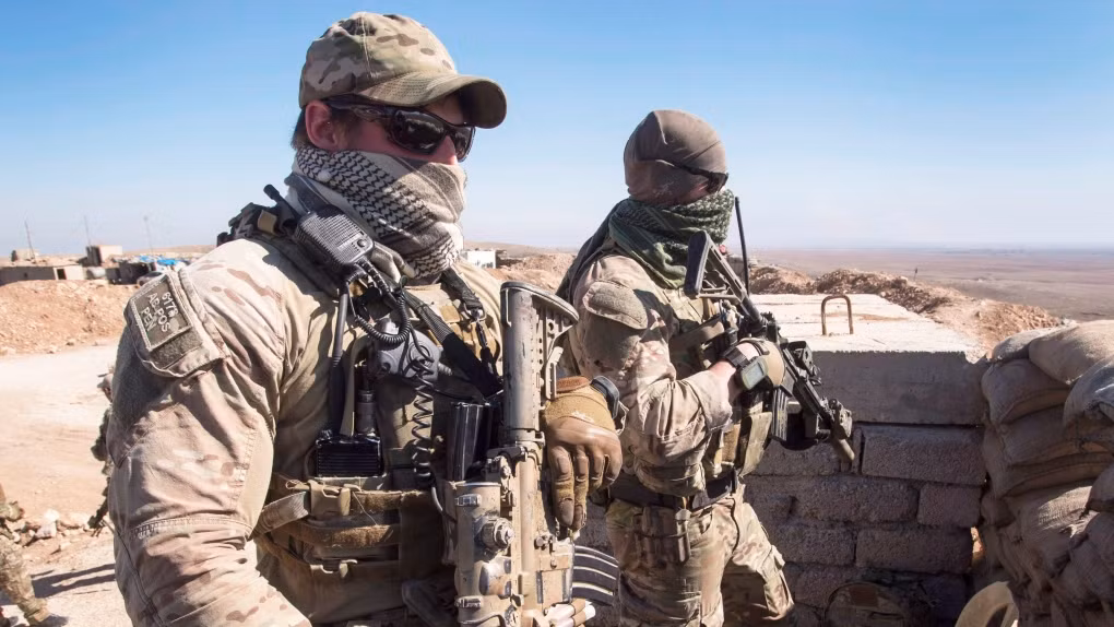 Với hơn ba thập kỷ hoạt động, JTF2 đã chứng tỏ vai trò quan trọng trong việc bảo vệ an ninh quốc gia và tham gia vào các sứ mệnh quốc tế. Sự tinh nhuệ và chuyên nghiệp của đơn vị này không chỉ thể hiện qua các chiến dịch thành công mà còn qua cam kết bảo vệ hòa bình và ổn định trên toàn cầu. (Nguồn ảnh: Wikipedia, canada.ca, X, CBC, The Canadian Press).