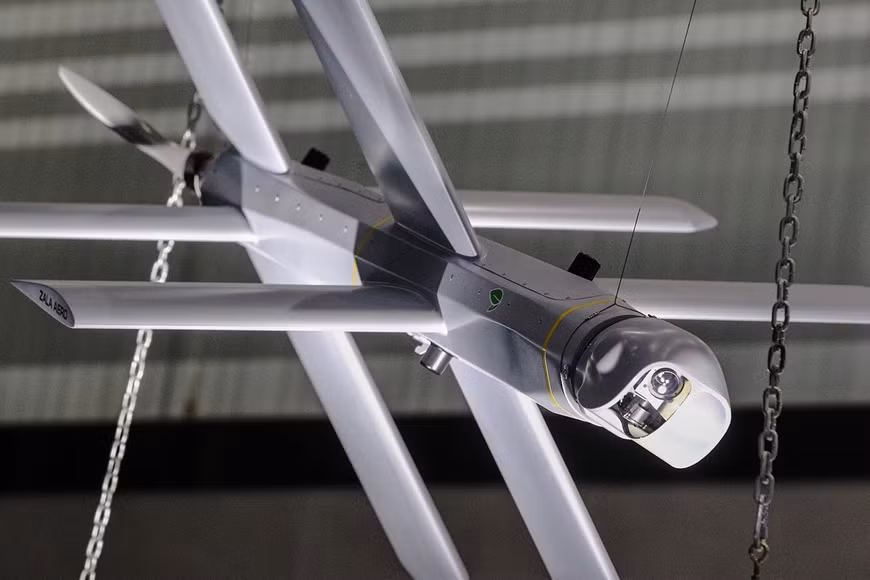 Về cơ bản, Lancet có thể được coi là một loại đạn dẫn đường có thể trinh sát và tấn công mục tiêu theo chỉ thị của hệ thống điều khiển. Cũng chính vì đặc điểm lao vào mục tiêu và phát nổ, nó cũng có thể phá hủy đàn UAV của đối phương.