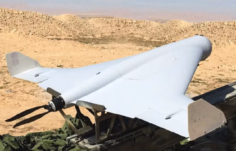 “Thực tế đáng buồn là linh kiện điện tử phương Tây vẫn được sử dụng trong các UAV ‘Geran’. Hơn 80% bo mạch in và hệ thống dẫn đường quan trọng có liên quan đến các nhà cung cấp phương Tây, thường được chuyển qua các công ty trung gian để lách lệnh trừng phạt”, báo cáo CSIS. Ảnh: TW