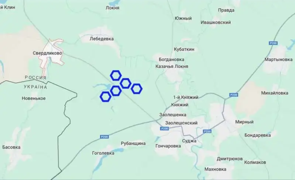 Việc mất quyền kiểm soát Sudzha hoặc thậm chí tạo điều kiện cho pháo binh Nga có thể tấn công vào khu vực này, sẽ khiến VSU gặp khó khăn trong việc giữ vững vị trí ở tỉnh Kursk. Điều này có thể dẫn đến một cuộc rút lui đáng kể của quân đội Ukraine. Ảnh: Top War